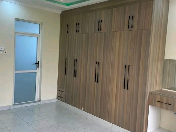 3-bedroom-apartment-utange3